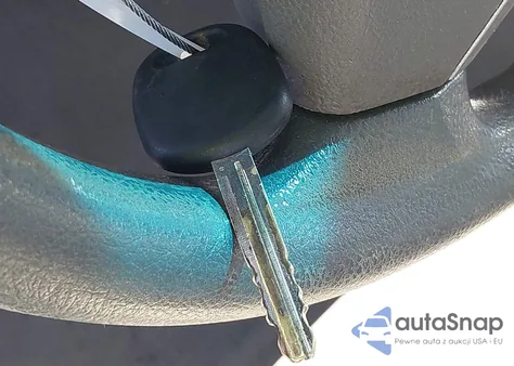 2010 Toyota Camry Le z USA, uszkodzony, nr VIN 4T4BF3EK2AR072476